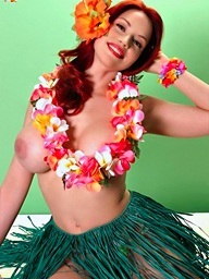BiancaBeauchamp floralprintbikini